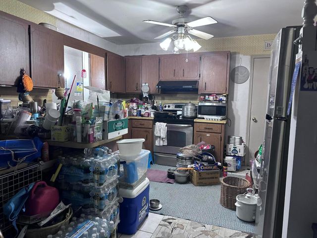 421 NW 7th Court, Boynton Beach, FL 33426