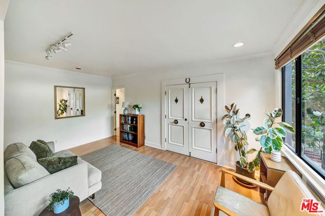 475 Museum Drive, Los Angeles, CA 90065