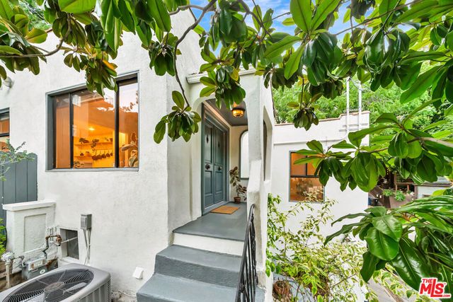 475 Museum Drive, Los Angeles, CA 90065