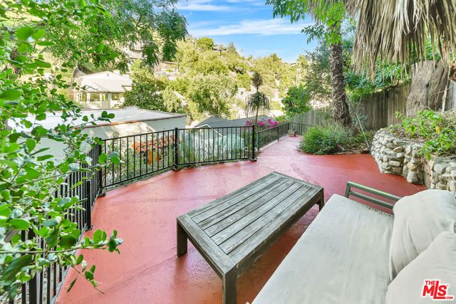 475 Museum Drive, Los Angeles, CA 90065