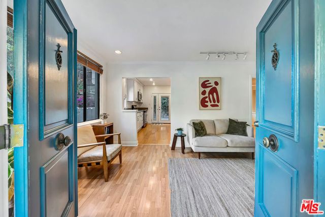 475 Museum Drive, Los Angeles, CA 90065