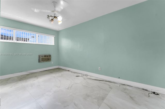 2240 NW 175th St, Miami Gardens, FL 33056