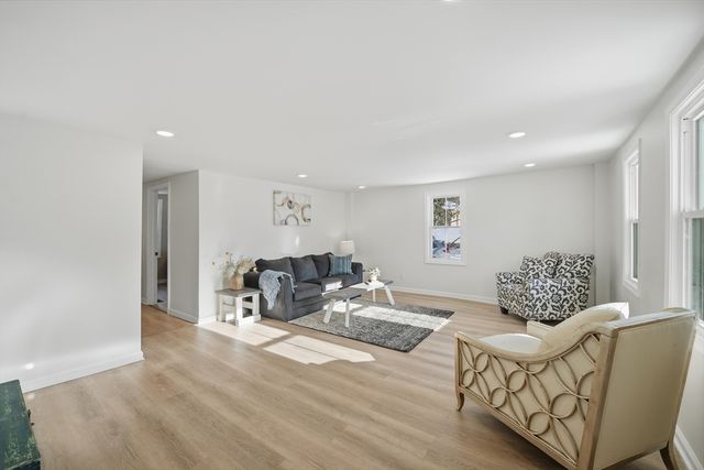 436 Holyoke St, Ludlow, MA 01056