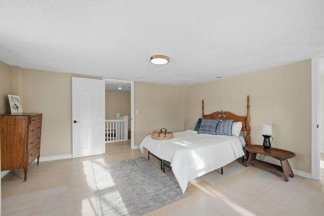 436 Holyoke St, Ludlow, MA 01056