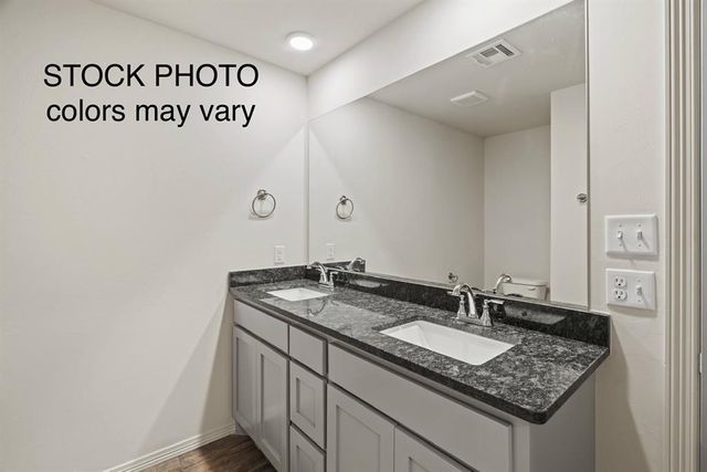 10641 SW 18th Street, Yukon, OK 73099
