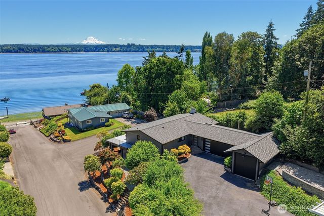 2101 Beverly Beach Drive NW, Olympia, WA 98502