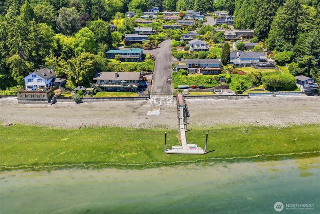 2101 Beverly Beach Drive NW, Olympia, WA 98502