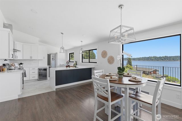 2101 Beverly Beach Drive NW, Olympia, WA 98502
