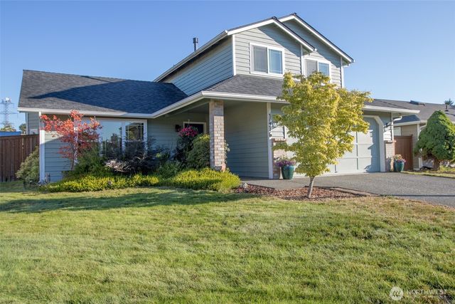 1416 SW 352nd Court, Federal Way, WA 98023