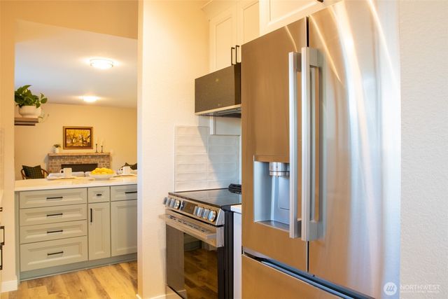 1416 SW 352nd Court, Federal Way, WA 98023
