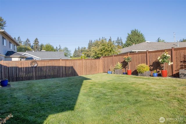 1416 SW 352nd Court, Federal Way, WA 98023