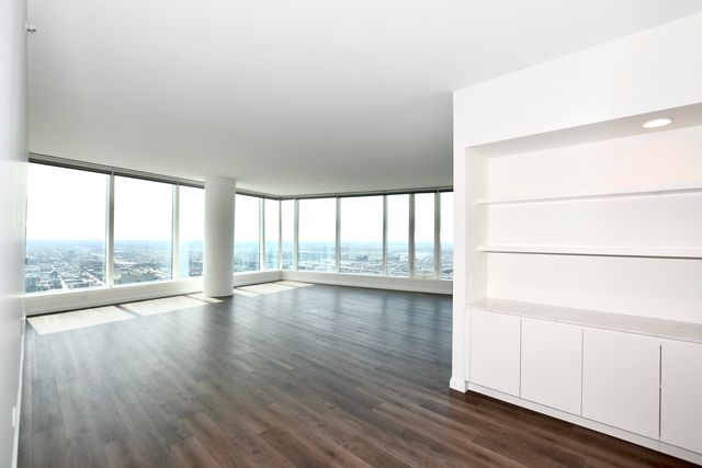 1000 S Michigan Avenue 7104-A, Chicago, IL 60605