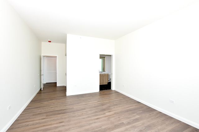 1000 S Michigan Avenue 7104-A, Chicago, IL 60605