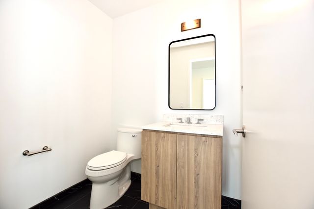 1000 S Michigan Avenue 7104-A, Chicago, IL 60605