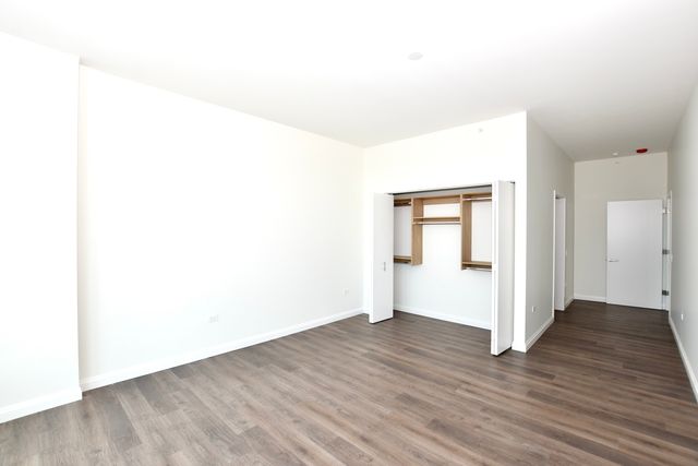 1000 S Michigan Avenue 7104-A, Chicago, IL 60605