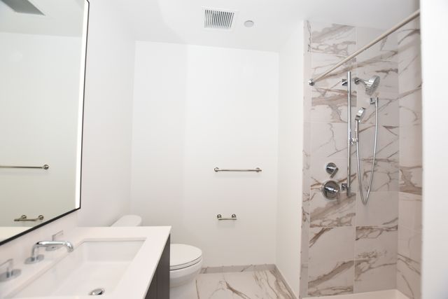 1000 S Michigan Avenue 7104-A, Chicago, IL 60605