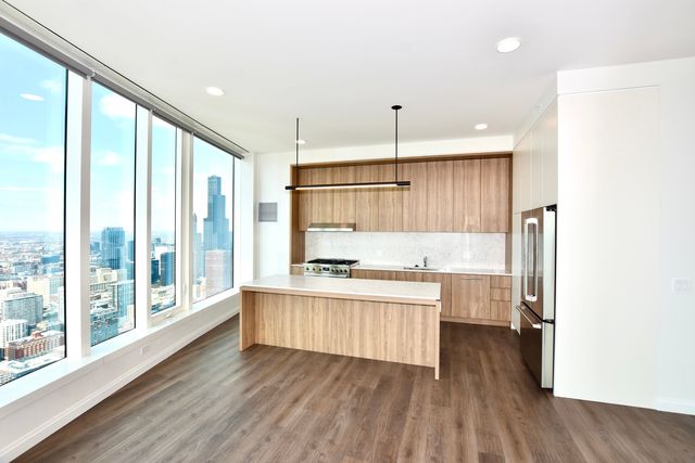 1000 S Michigan Avenue 7104-A, Chicago, IL 60605