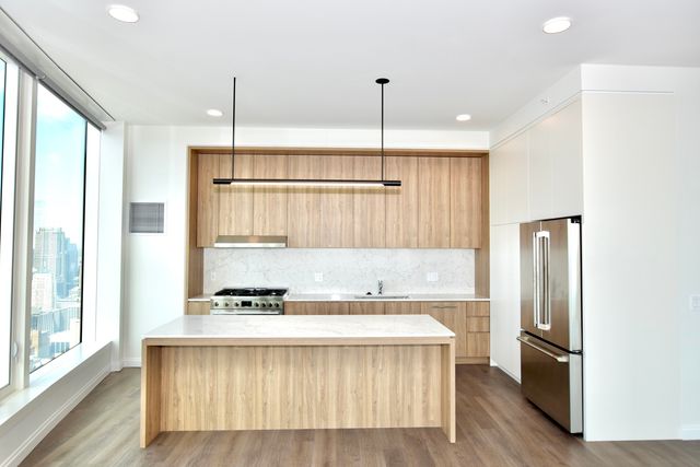 1000 S Michigan Avenue 7104-A, Chicago, IL 60605