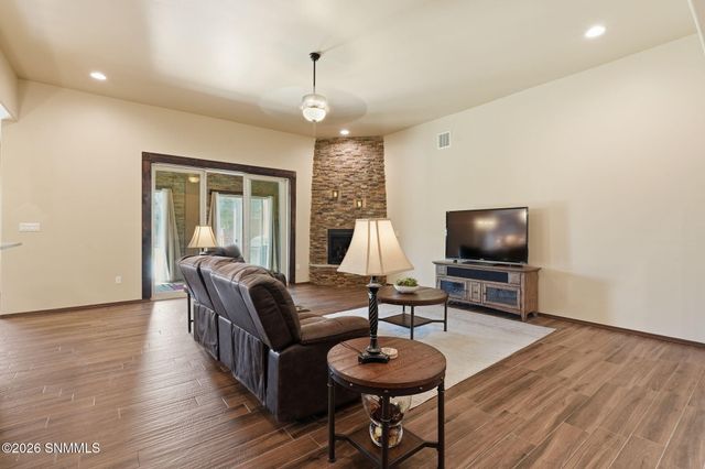 8354 Rancho Vista Loop, La Mesa, NM 88044