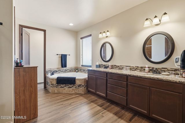 8354 Rancho Vista Loop, La Mesa, NM 88044
