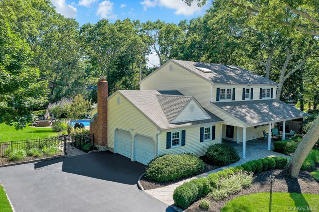 24 Fox Road, East Setauket, NY 11733
