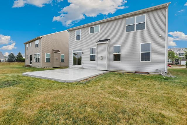 72 Kenneth Avenue, Matteson, IL 60443