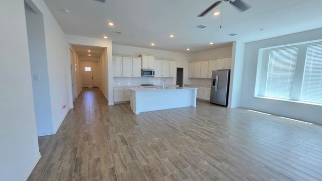 2513 Birchcrest Drive, Fort Worth, TX 76179