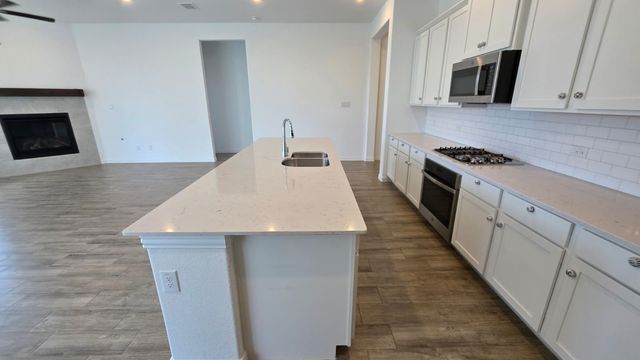 2513 Birchcrest Drive, Fort Worth, TX 76179