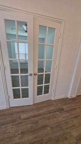2513 Birchcrest Drive, Fort Worth, TX 76179