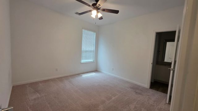 2513 Birchcrest Drive, Fort Worth, TX 76179