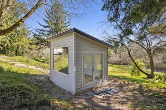 22430 Summit Road, Los Gatos, CA 95033