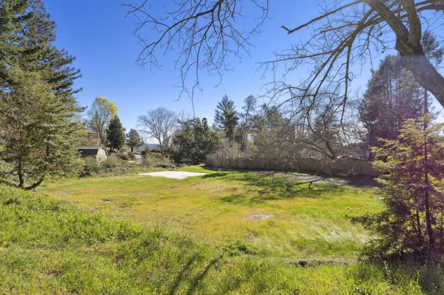 22430 Summit Road, Los Gatos, CA 95033