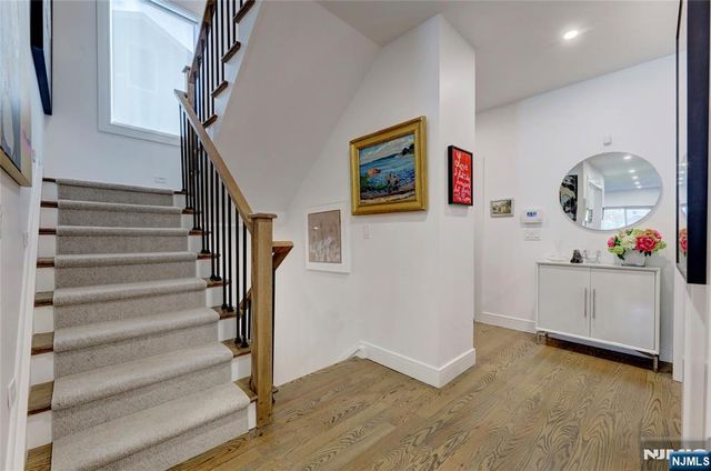 63 Sunset Lane, Tenafly, NJ 07670