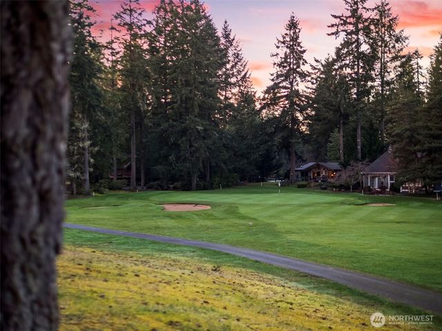 31 E Westwood Lane E, Union, WA 98592