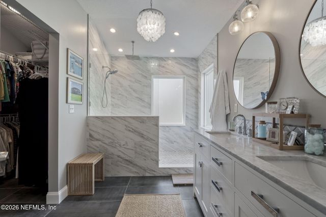 2566 MERRILL Boulevard, Jacksonville Beach, FL 32250