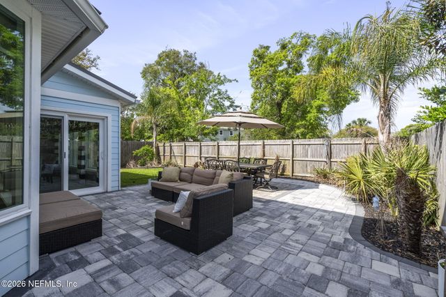2566 MERRILL Boulevard, Jacksonville Beach, FL 32250