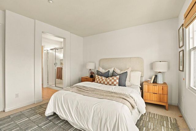 845 Harbor Cliff Way 305, Oceanside, CA 92054
