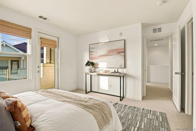 845 Harbor Cliff Way 305, Oceanside, CA 92054