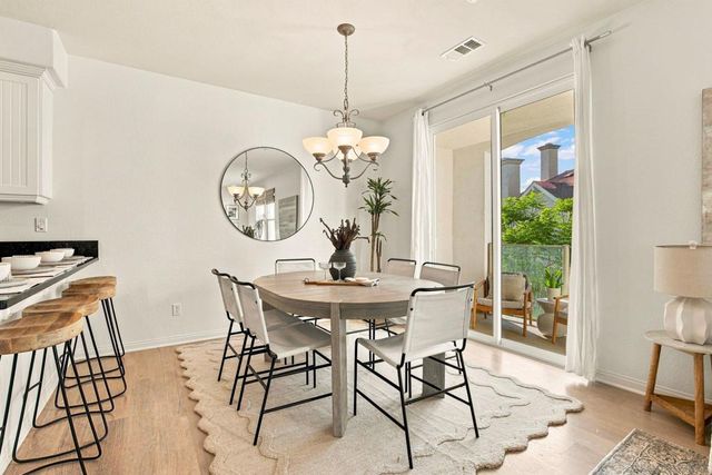 845 Harbor Cliff Way 305, Oceanside, CA 92054