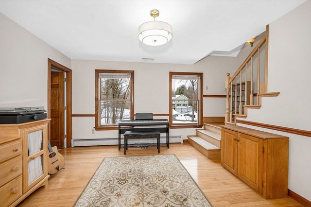 626 Forest St, North Andover, MA 01845