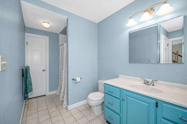 626 Forest St, North Andover, MA 01845