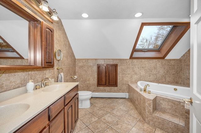 626 Forest St, North Andover, MA 01845