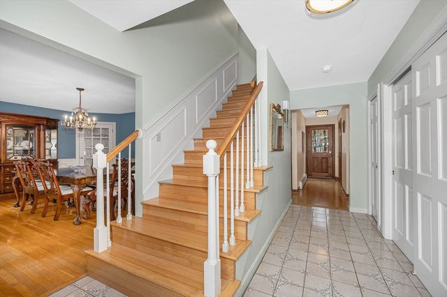 626 Forest St, North Andover, MA 01845