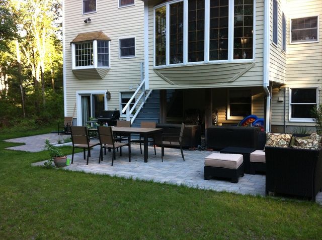 626 Forest St, North Andover, MA 01845