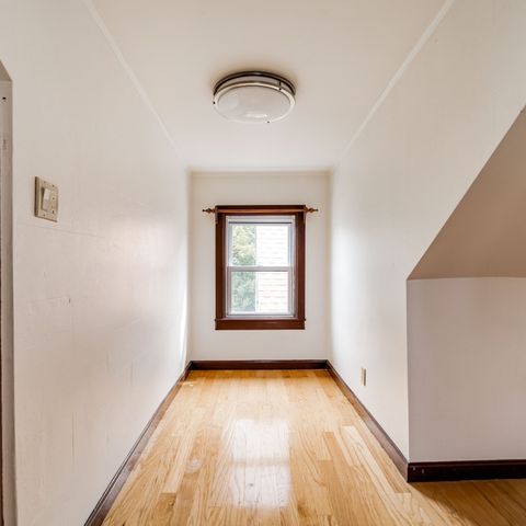 59 Court St 2, Medford, MA 02155