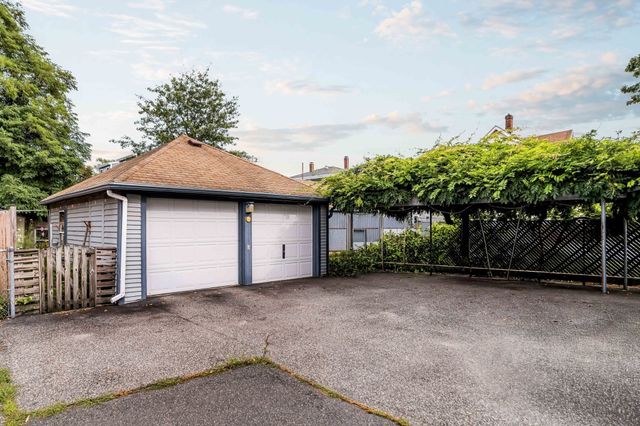 59 Court St 2, Medford, MA 02155