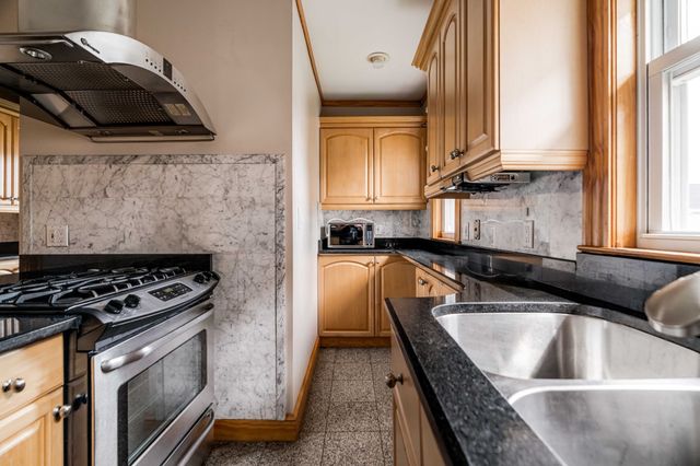 59 Court St 2, Medford, MA 02155