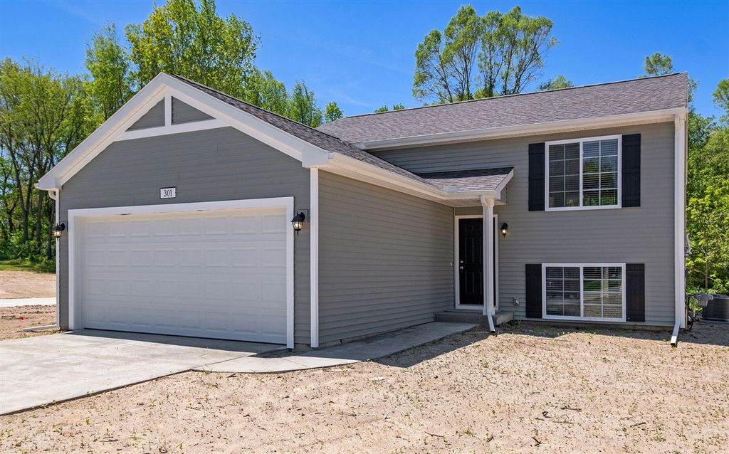 18296 Loganwood Trail, Battle Creek, MI 49017