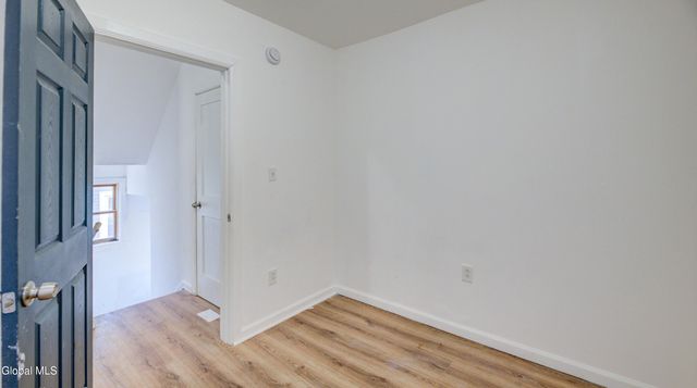 82 Wall Street, Amsterdam, NY 12010