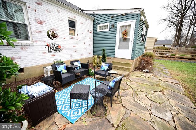 10833 WARWICK AVE, Fairfax, VA 22030